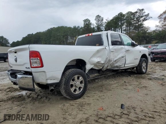 2022 Ram 2500 Big Horn z VIN 3C6UR5JL4NG156579, wystawiony jako Copart lot #52794635 z przebiegiem 63 691 mil mil oraz Szkoda całkowita • Salvage title. Historia ofert i sprzedaży dostępna na DreamBid. Obrazek 3.