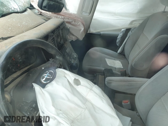 2015 Toyota Sienna LE AAS with VIN 5TDKK3DC3FS585817, listed as a Copart auction lot 52002925 with Not provided miles and Salvage title. Bid and sale history available at DreamBid. Image 8.