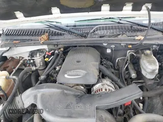 2004 GMC Yukon SLT with VIN 1GKEC13Z84R318127, listed as a IAAI auction lot 42053372 with 254,467 mi miles. Bid and sale history available at carsss.com. Image 10.