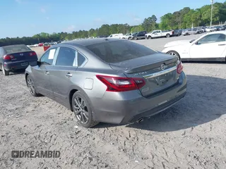 2018 Nissan Altima 2.5 SR with VIN 1N4AL3AP6JC280327, listed as a IAAI auction lot 41962816 with 102,444 mi miles. Bid and sale history available at carsss.com. Image 3.