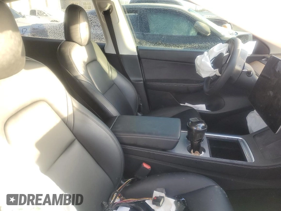 2022 Tesla Model Y Performance with VIN 7SAYGDEFXNF381791, listed as a Copart auction lot 88215705 with 60,153 mi miles and Salvage title. Bid and sale history available at DreamBid. Image 7.
