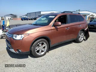 2015 Mitsubishi Outlander SE with VIN JA4AD3A3XFZ009919, listed as a Copart auction lot 60170005 with 143,011 mi miles and Salvage title. Bid and sale history available at DreamBid. Image 1.