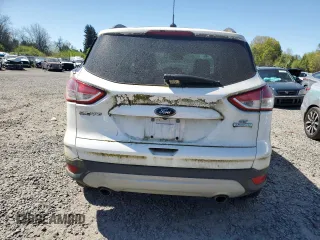 2016 Ford Escape SE with VIN 1FMCU0GX4GUB73636, listed as a Copart auction lot 53981475 with 98,356 mi miles and Clean Title. Bid and sale history available at carsss.com. Image 6.