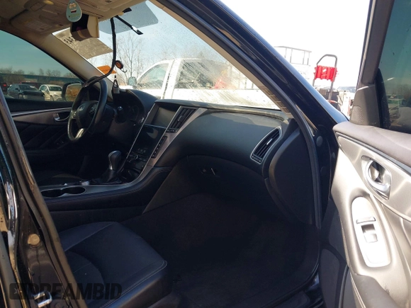 2016 Infiniti Q50 3.0t Premium with VIN JN1EV7AR0GM341921, listed as a IAAI auction lot 41983343 with 42,899 mi miles. Bid and sale history available at carsss.com. Image 5.