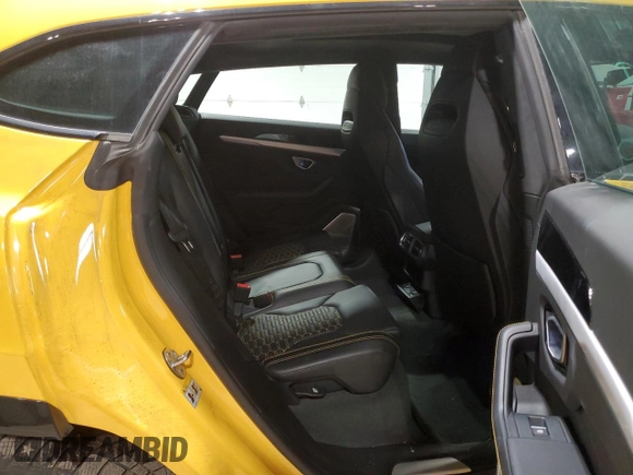 2019 Lamborghini Urus z VIN ZPBCA1ZL2KLA01075, wystawiony jako Copart lot #80477864 z przebiegiem 91 739 mil mil oraz Tytuł czysty. Historia ofert i sprzedaży dostępna na DreamBid. Obrazek 11.