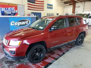 2011 Jeep Compass Latitude with VIN 1J4NF1FBXBD135429, listed as a Copart auction lot 54558405 with 111,222 mi miles and Salvage Title. Bid and sale history available at carsss.com. Image 1.