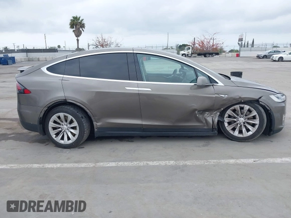 2016 Tesla Model X 70D with VIN 5YJXCBE22GF017499, listed as a IAAI auction lot 42192962 with 103,430 mi miles and . Bid and sale history available at DreamBid. Image 13.