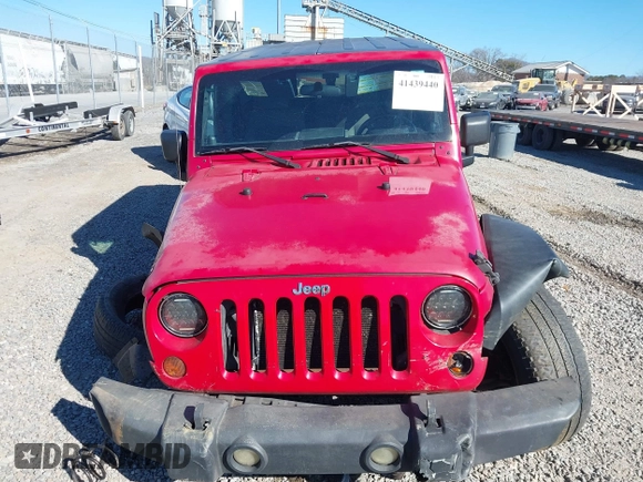 2008 Jeep Wrangler Unlimited X with VIN 1J4GB39188L649099, listed as a IAAI auction lot 41439440 with 211,291 mi miles and . Bid and sale history available at DreamBid. Image 12.