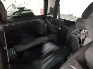 2020 Jeep Wrangler Sport S с VIN 1C4GJXAG8LW203798, выставлен на аукционе Copart как лот 52531615 с пробегом Не указан миль и Списание • Salvage title. История ставок и продаж доступна на DreamBid. Изображение 10.