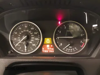 2012 BMW X5 35i with VIN 5UXZV4C55CL990510, listed as a IAAI auction lot 41849293 with 117,522 mi miles and . Bid and sale history available at DreamBid. Image 7.
