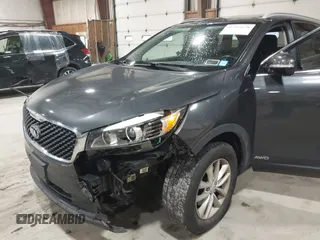 2017 Kia Sorento LX with VIN 5XYPGDA38HG250523, listed as a IAAI auction lot 41965678 with 100,794 mi miles. Bid and sale history available at carsss.com. Image 18.