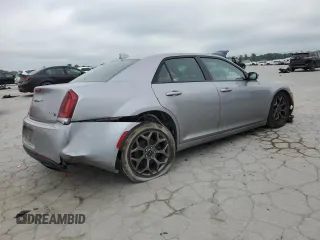 2017 Chrysler 300 S с VIN 2C3CCAGG1HH605671, выставлен на аукционе Copart как лот 56936185 с пробегом 261 963 миль миль и Списание • Salvage title. История ставок и продаж доступна на DreamBid. Изображение 3.