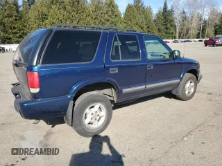 2000 Chevrolet Blazer LT z VIN 1GNDT13W8Y2119632, wystawiony jako Copart lot #47387175 z przebiegiem 140 356 mil mil oraz Szkoda całkowita • Salvage title. Historia ofert i sprzedaży dostępna na DreamBid. Obrazek 3.