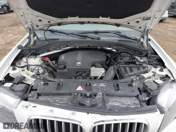 2013 BMW X3 xDrive28i with VIN 5UXWX9C55D0A27106, listed as a IAAI auction lot 41468713 with 198,996 mi miles. Bid and sale history available at carsss.com. Image 10.