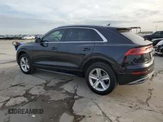 2019 Audi Q8 Premium z VIN WA1AVAF11KD016323, wystawiony jako Copart lot #50900455 z przebiegiem 85 415 mil mil oraz Tytuł czysty. Historia ofert i sprzedaży dostępna na DreamBid. Obrazek 2.