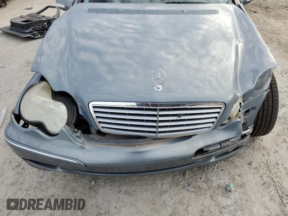 2004 Mercedes-Benz C 240 with VIN WDBRH61J44F512646, listed as a Copart auction lot 88919695 with Not provided miles and Salvage title. Bid and sale history available at DreamBid. Image 12.
