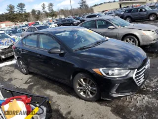 2017 Hyundai Elantra SE with VIN 5NPD84LFXHH141142, listed as a Copart auction lot 45722275 with 197,401 mi miles and Clean Title. Bid and sale history available at carsss.com. Image 4.