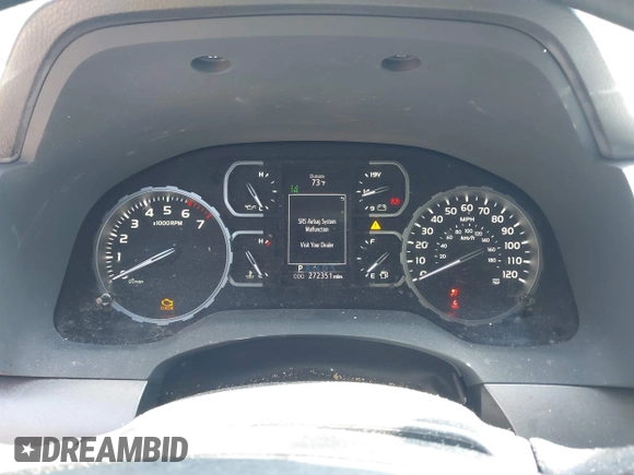 2018 Toyota Tundra 2WD SR5 with VIN 5TFEY5F19JX229779, listed as a IAAI auction lot 41718984 with 272,351 mi miles. Bid and sale history available at carsss.com. Image 7.