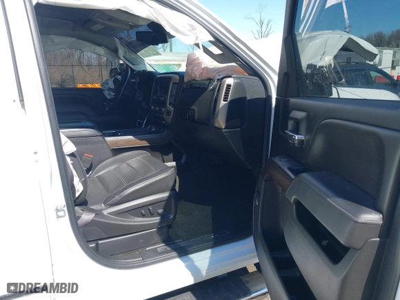 2017 GMC Sierra 2500HD Denali with VIN 1GT12UEG1HF166208, listed as a IAAI auction lot 41806983 with 144,862 mi miles. Bid and sale history available at carsss.com. Image 5.