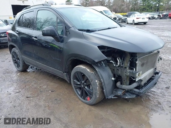 2019 Chevrolet Trax LT with VIN 3GNCJPSB3KL361253, listed as a IAAI auction lot 41946860 with 96,170 mi miles. Bid and sale history available at carsss.com. Image 1.