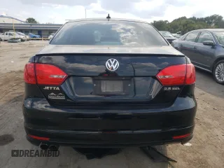 2013 Volkswagen Jetta SEL z VIN 3VWGX7AJ1DM400160, wystawiony jako Copart lot #69621884 z przebiegiem 135 059 mil mil oraz Szkoda całkowita • Salvage title. Historia ofert i sprzedaży dostępna na DreamBid. Obrazek 6.
