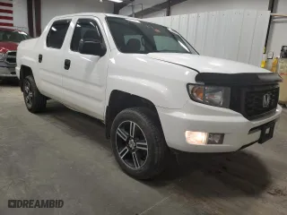 2013 Honda Ridgeline Sport with VIN 5FPYK1F7XDB011612, listed as a Copart auction lot 49682305 with 164,891 mi miles and Salvage Title. Bid and sale history available at carsss.com. Image 4.
