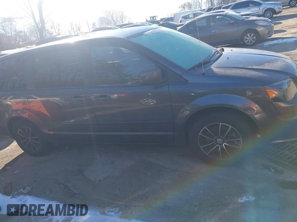 2016 Dodge Grand Caravan SE with VIN 2C4RDGBG1GR357895, listed as a IAAI auction lot 41389733 with 131,175 mi miles and . Bid and sale history available at DreamBid. Image 13.