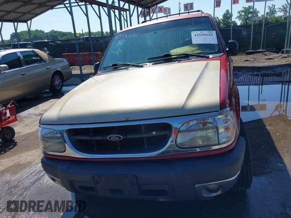 2001 Ford Explorer XLT z VIN 1FMZU73E01ZA05817, wystawiony jako IAAI lot #42550182 z przebiegiem 185 304 mil mil oraz . Historia ofert i sprzedaży dostępna na DreamBid. Obrazek 12.