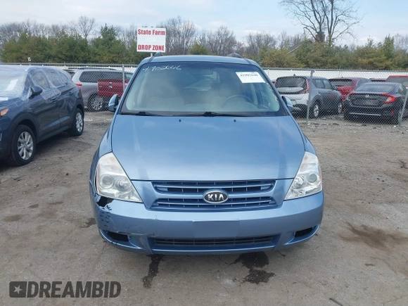 2010 Kia Sedona LX with VIN KNDMG4C36A6326605, listed as a IAAI auction lot 41902646 with 0 mi miles. Bid and sale history available at carsss.com. Image 12.