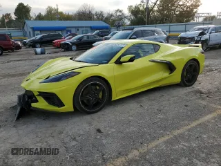 2021 Chevrolet Corvette 3LT z VIN 1G1YC2D41M5120250, wystawiony jako Copart lot #79559604 z przebiegiem 12 037 mil mil oraz Czysty tytuł • Clean title. Historia ofert i sprzedaży dostępna na DreamBid. Obrazek 1.