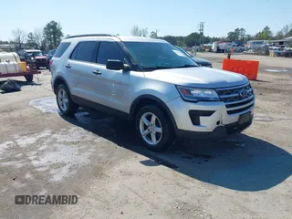 2018 Ford Explorer z VIN 1FM5K8BH0JGC57147, wystawiony jako IAAI lot #41923522 z przebiegiem 115 843 mil mil oraz . Historia ofert i sprzedaży dostępna na DreamBid. Obrazek 1.