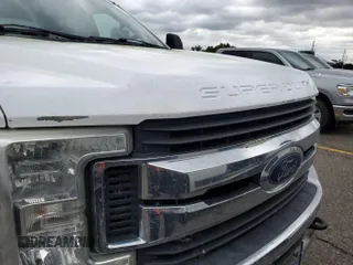 2018 Ford F-350 Platinum with VIN 1FT7W3B60JEB74705, listed as a IAAI auction lot 42679244 with 128,227 mi miles and . Bid and sale history available at DreamBid. Image 23.
