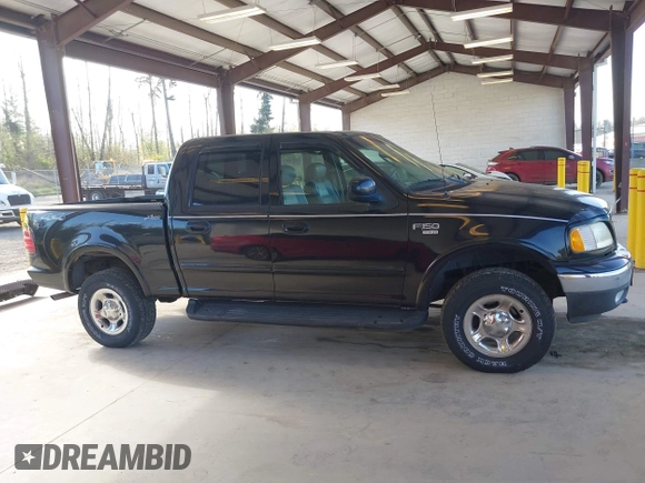 2002 Ford F-150 XLT with VIN 1FTRW08L92KD75087, listed as a IAAI auction lot 41960331 with 1 mi miles. Bid and sale history available at carsss.com. Image 13.