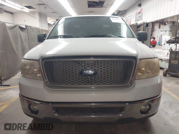 2008 Ford F-150 XLT with VIN 1FTPW12588FA91930, listed as a IAAI auction lot 42148941 with 190,576 mi miles and . Bid and sale history available at DreamBid. Image 12.