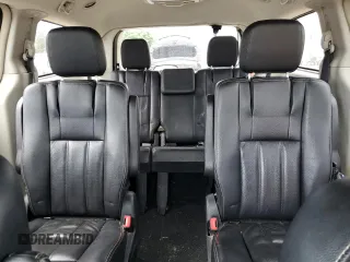 2017 Dodge Grand Caravan Crew Plus with VIN 2C4RDGDG6HR706130, listed as a Copart auction lot 88561755 with 277,383 mi miles and Clean Title. Bid and sale history available at DreamBid. Image 10.