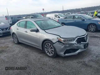 2020 Acura TLX w/Technology Pkg with VIN 19UUB1F52LA012204, listed as a IAAI auction lot 41467041 with 31,484 mi miles. Bid and sale history available at carsss.com. Image 1.