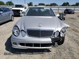 2003 Mercedes-Benz E 320 z VIN WDBUF65J13A168117, wystawiony jako Copart lot #56205235 z przebiegiem Nie podano mil oraz Szkoda całkowita • Salvage title. Historia ofert i sprzedaży dostępna na DreamBid. Obrazek 5.