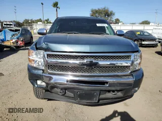 2010 Chevrolet Silverado 1500 LT with VIN 1GCSCSE04AZ142806, listed as a Copart auction lot 42185915 with 171,300 mi miles and Salvage Title. Bid and sale history available at DreamBid. Image 5.