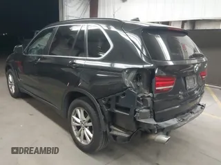 2014 BMW X5 xDrive35d z VIN 5UXKS4C58E0J94039, wystawiony jako IAAI lot #41895340 z przebiegiem 122 191 mil mil oraz . Historia ofert i sprzedaży dostępna na DreamBid. Obrazek 3.