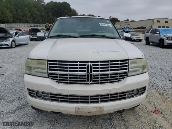 2009 Lincoln Navigator with VIN 5LMFU28539EJ00256, listed as a Copart auction lot 76085394 with 230,298 mi miles and Salvage Title. Bid and sale history available at carsss.com. Image 5.