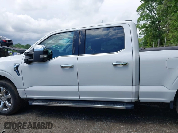 2021 Ford F-150 XL with VIN 1FTFW1E80MFA29126, listed as a IAAI auction lot 42187122 with 79,613 mi miles and . Bid and sale history available at DreamBid. Image 14.