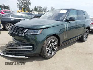 2023 Land Rover Range Rover SE z VIN SALKP9E78PA034845, wystawiony jako IAAI lot #42117773 z przebiegiem 35 052 mil mil oraz . Historia ofert i sprzedaży dostępna na DreamBid. Obrazek 2.