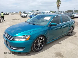 2014 Volkswagen Passat SE с VIN 1VWBN7A32EC043821, выставлен на аукционе IAAI как лот 42047327 с пробегом 104 403 миль миль и . История ставок и продаж доступна на DreamBid. Изображение 17.