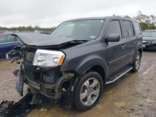 2013 Honda Pilot EX-L with VIN 5FNYF4H61DB040001, listed as a IAAI auction lot 41967020 with 109,862 mi miles and . Bid and sale history available at carsss.com. Image 2.