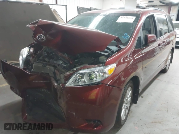 2011 Toyota Sienna XLE with VIN 5TDDK3DC9BS015730, listed as a IAAI auction lot 41472834 with 71,125 mi miles. Bid and sale history available at carsss.com. Image 17.