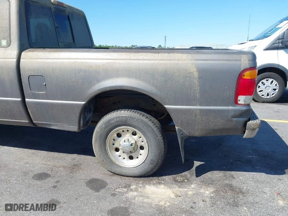 1998 Ford Ranger XL with VIN 1FTYR14C7WTA41025, listed as a IAAI auction lot 42036572 with 146,201 mi miles. Bid and sale history available at carsss.com. Image 12.