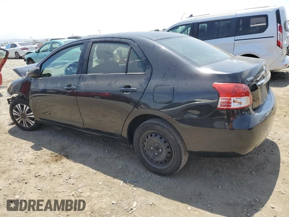 2009 Toyota Yaris z VIN JTDBT903394052355, wystawiony jako Copart lot #58447075 z przebiegiem 166 172 mil mil oraz Tytuł czysty. Historia ofert i sprzedaży dostępna na DreamBid. Obrazek 2.