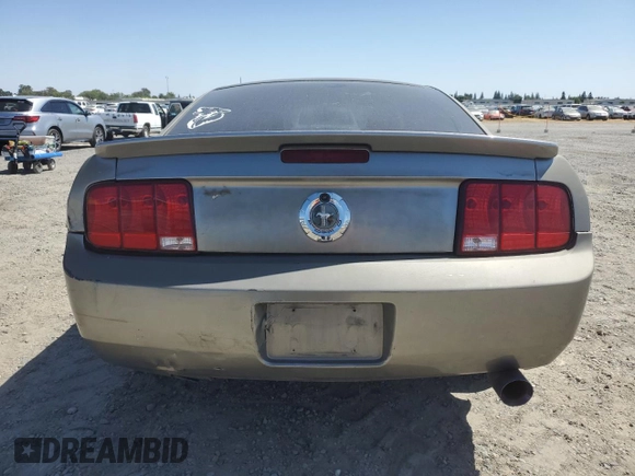 2008 Ford Mustang Deluxe with VIN 1ZVHT80N485150290, listed as a Copart auction lot 57911985 with 217,296 mi miles and Salvage title. Bid and sale history available at DreamBid. Image 6.