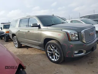 2017 GMC Yukon XL Denali with VIN 1GKS2HKJ9HR197818, listed as a IAAI auction lot 41288059 with 172,565 mi miles. Bid and sale history available at carsss.com. Image 13.