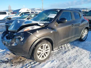 2013 Nissan Juke SV with VIN JN8AF5MV0DT220494, listed as a IAAI auction lot 41401846 with 134,693 mi miles. Bid and sale history available at carsss.com. Image 2.